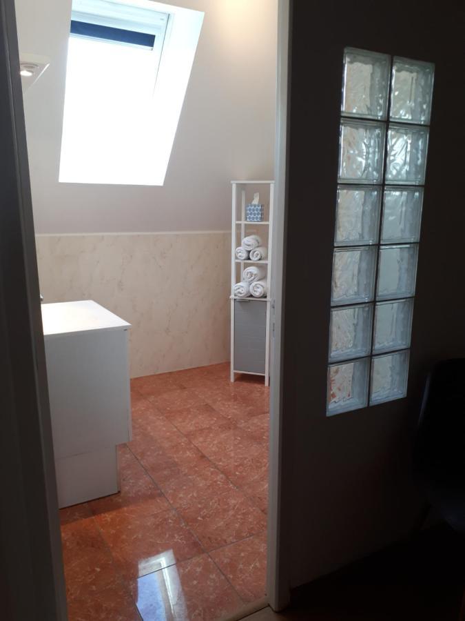 L'Aur~Elie Bed & Breakfast Lalinde ภายนอก รูปภาพ