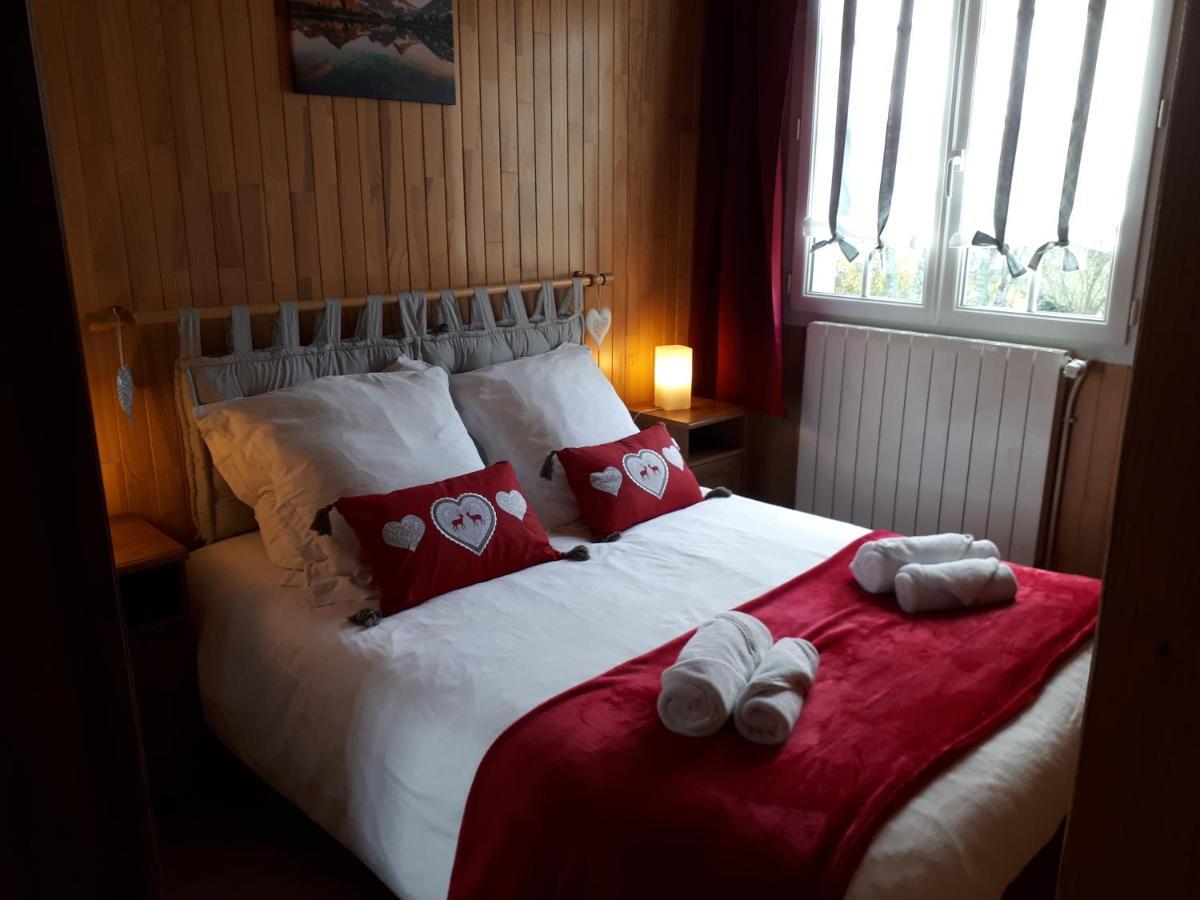L'Aur~Elie Bed & Breakfast Lalinde ภายนอก รูปภาพ