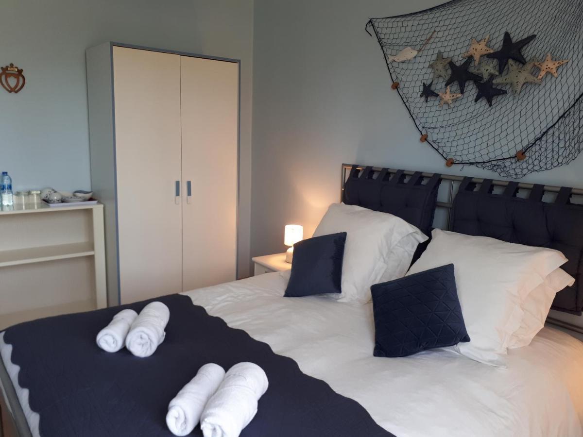 L'Aur~Elie Bed & Breakfast Lalinde ภายนอก รูปภาพ