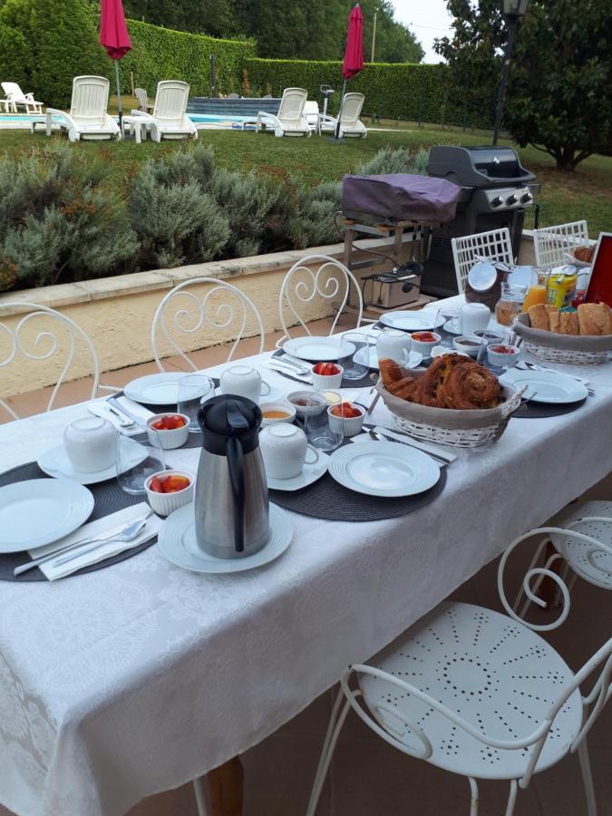 L'Aur~Elie Bed & Breakfast Lalinde ภายนอก รูปภาพ